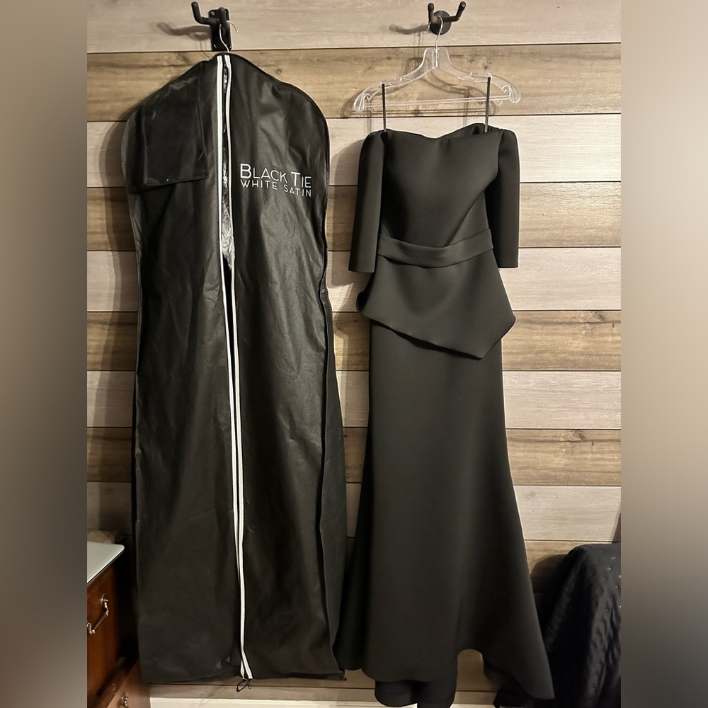 Black Jovani gown, no alterations, gently worn once-dry cleaned